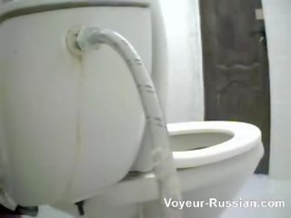 Voyeur-russian WC 110521
