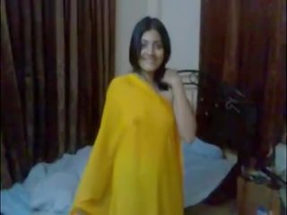 Real Indian hot Young Couple in Bedroom - Wowmoyback